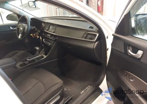 2016 Kia Optima Lx z USA, uszkodzony, nr VIN KNAGT4L32G5102347